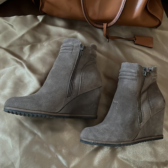 Wedge Booties - Picture 3 of 8